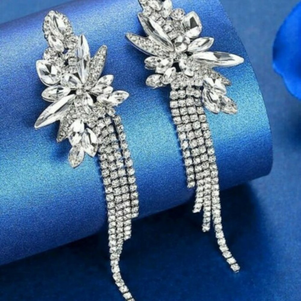 Rhinestone Earrings Dangle Silver Crystal Wedding Bridal Prom Jewelry Luxury